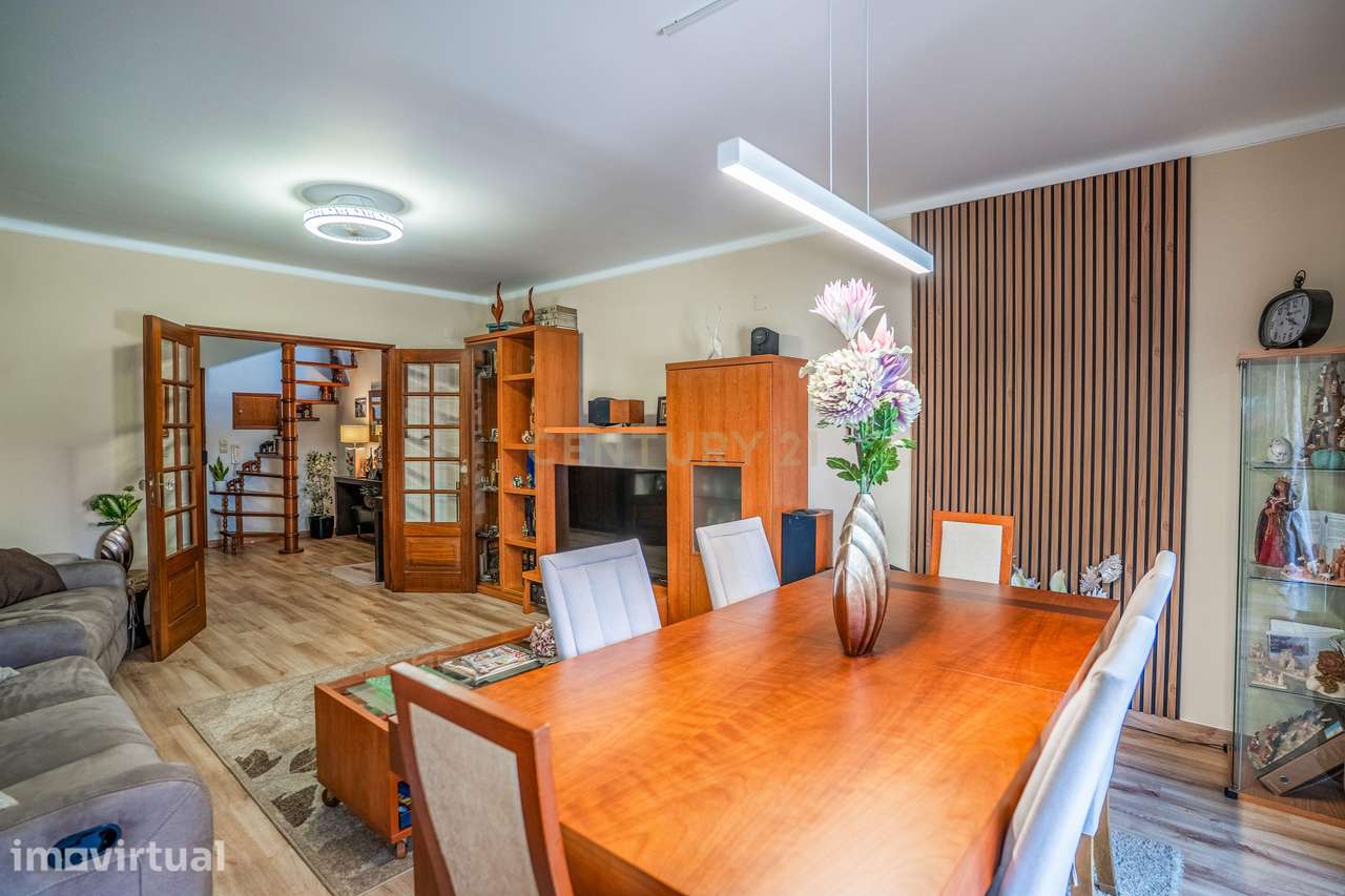Apartamento Duplex T3+2 com Garagem Box - Grande imagem: 5/35