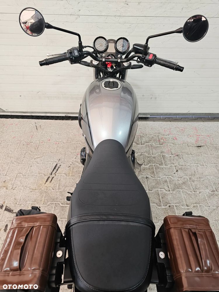 Kawasaki Z 650 RS - 26