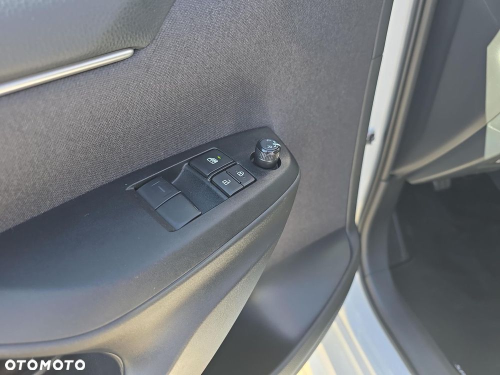 Toyota Yaris - 20