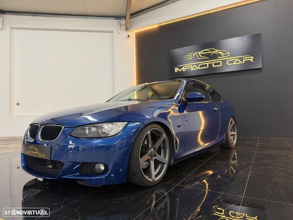 BMW 320 - 4