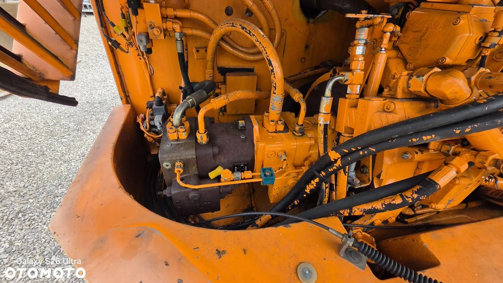 Liebherr A312 - 12