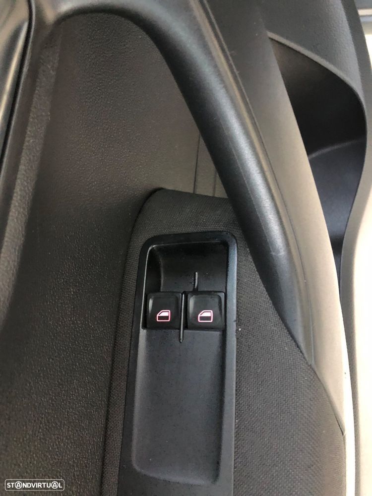 VW Polo 1.4 TDi BlueMotion - 30