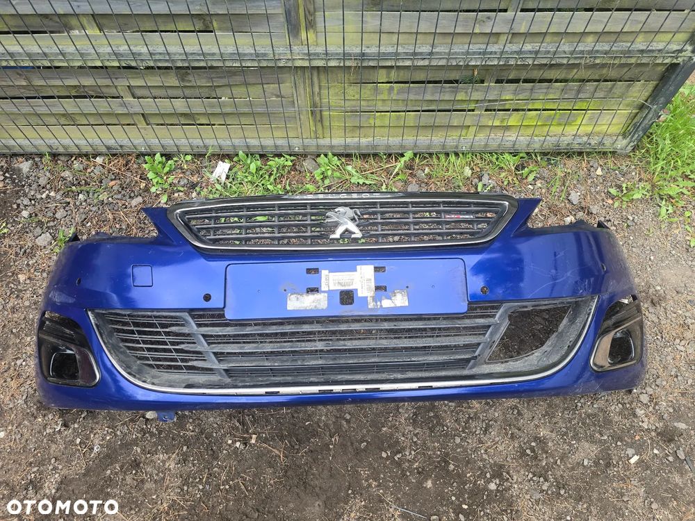 Peugeot 308 t9 przed liftem GT zderzak przód grill - 1