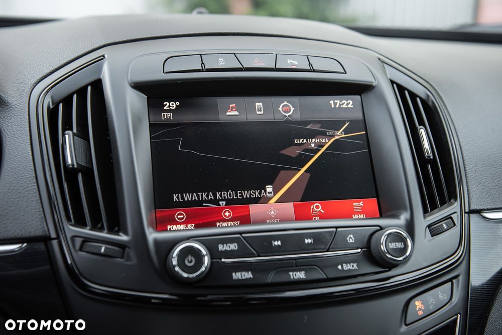 Opel Insignia - 22