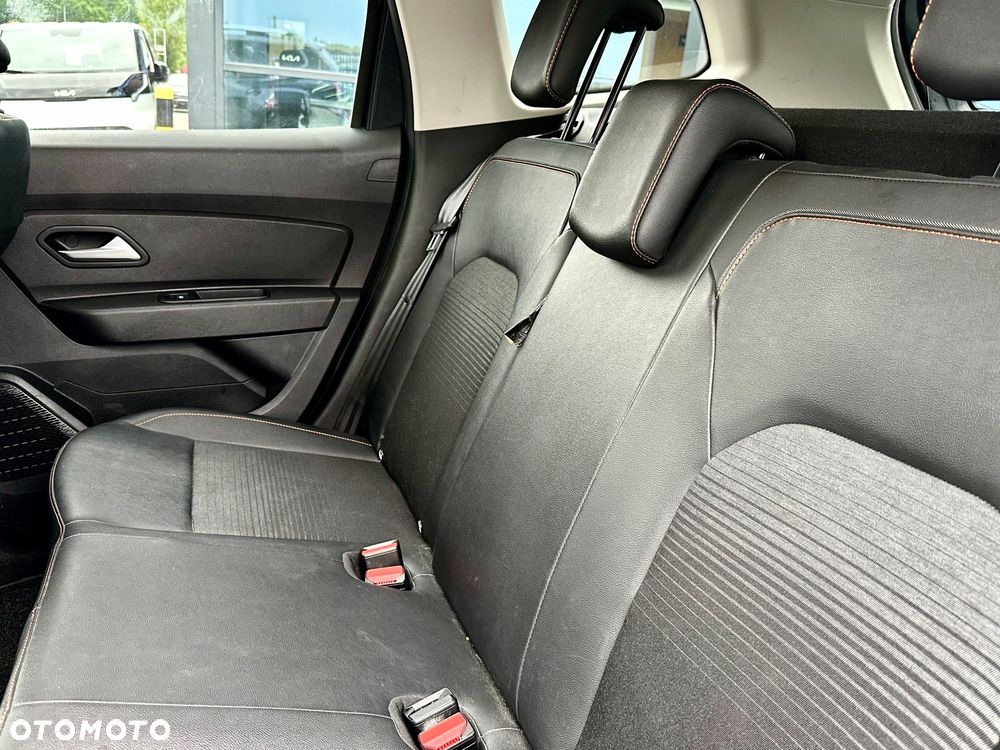 Dacia Duster 1.3 TCe Prestige 4WD - 10