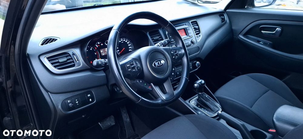 Kia Carens 1.7 CRDi XL 7os - 13