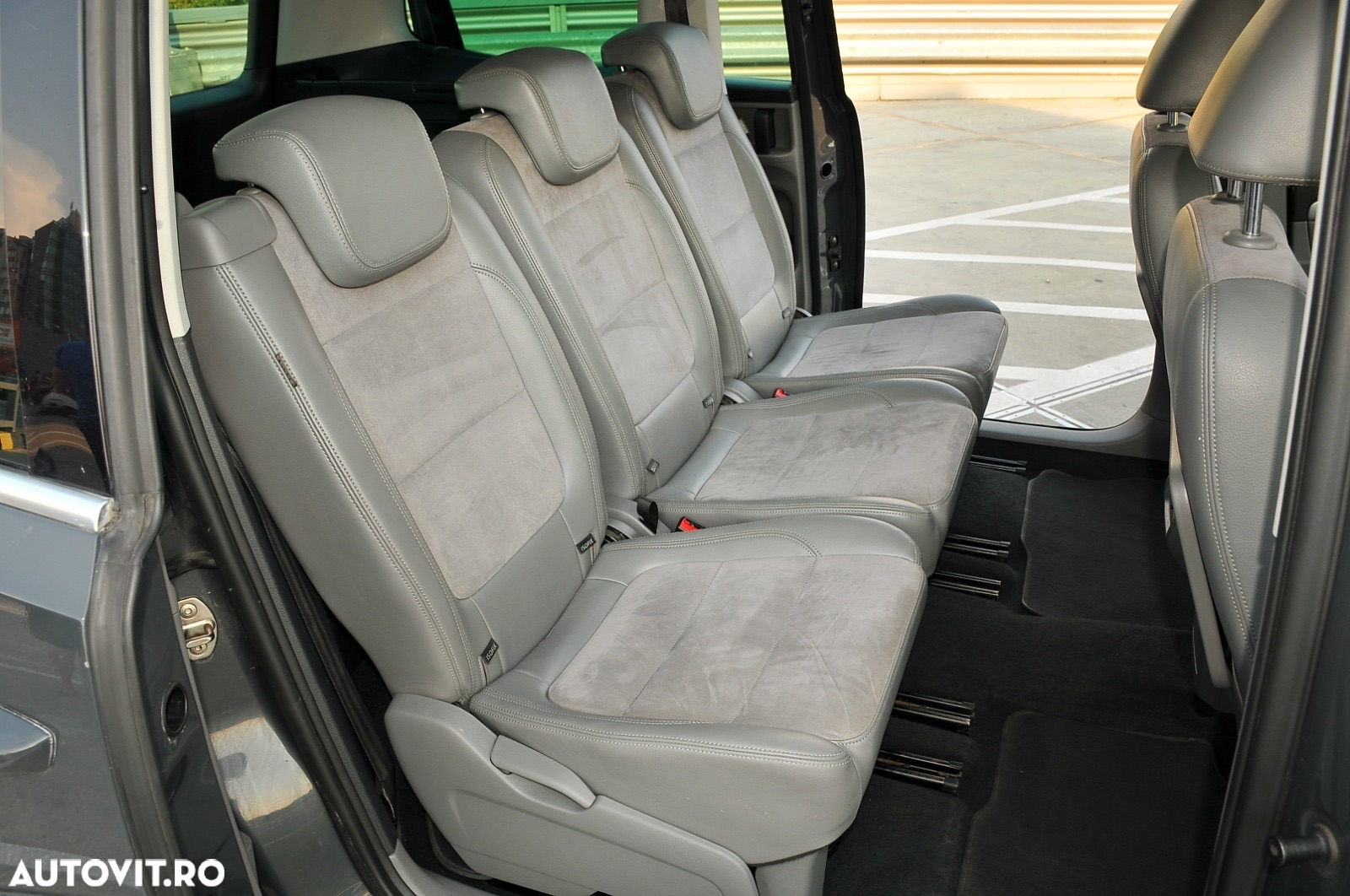 Volkswagen Sharan 2.0 TDI DSG BlueMotion Technology Highline - 5