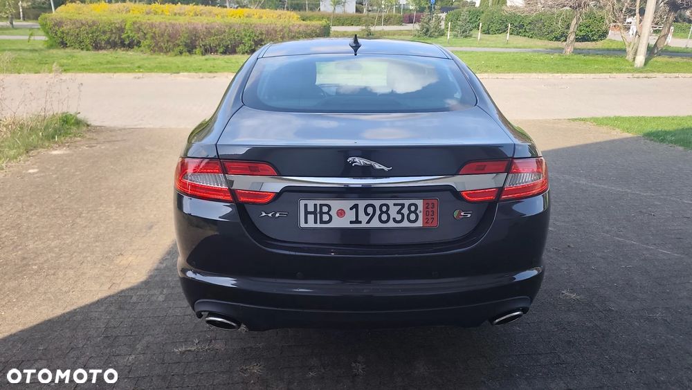 Jaguar XF 3.0 V6 S Premium Luxury - 5