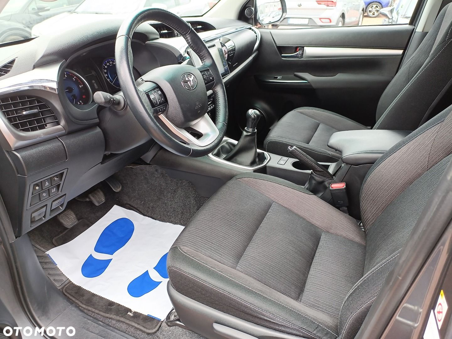 Toyota Hilux 2.4 D-4D Double Cab SR5 4x4 - 11