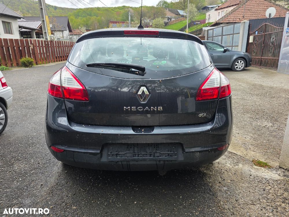 Renault Megane dCi 110 FAP Expression - 8