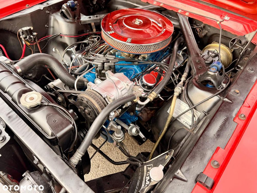 Ford Mustang - 40