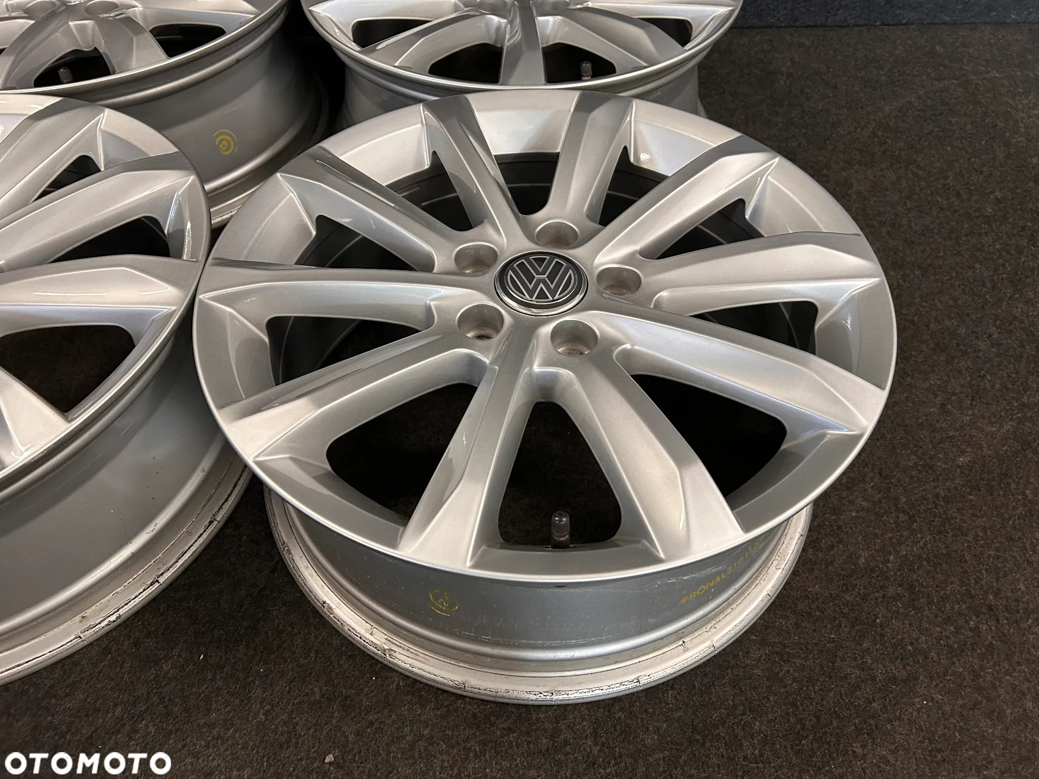 Alufelgi VW Passat B8, B7, Tiguan, Touran 17 cali 5x112 4szt. Ładne! - 12