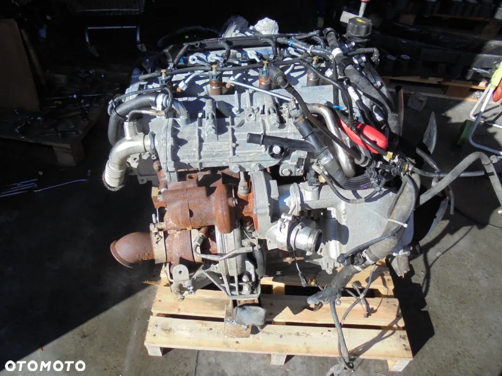 SILNIK IVECO DAILY 3.0 bi-turbo F1CGL411L - 1