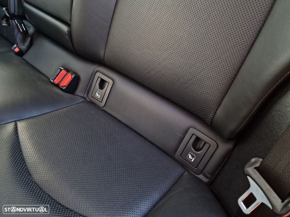 Toyota Prius 1.8 Plug-In Luxury+Pele - 15