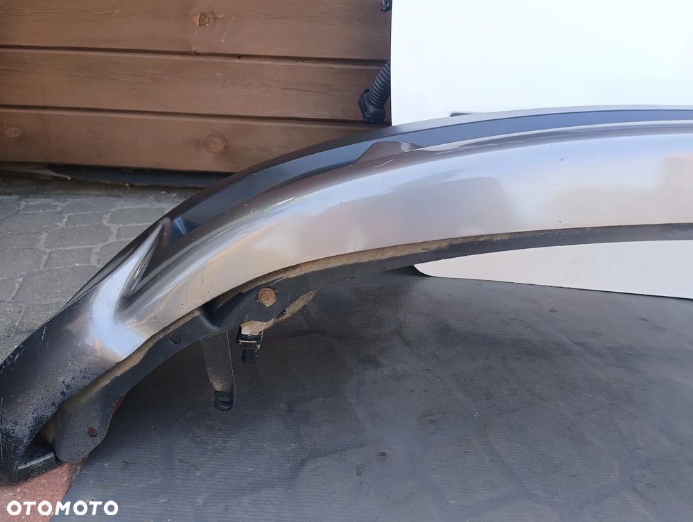 SPOILER DOKŁADKA DOLNA ZDERZAKA TYLNEGO MEGANE III  GT SPORT 08-16 r. HB kod lakieru TEKNG - 11