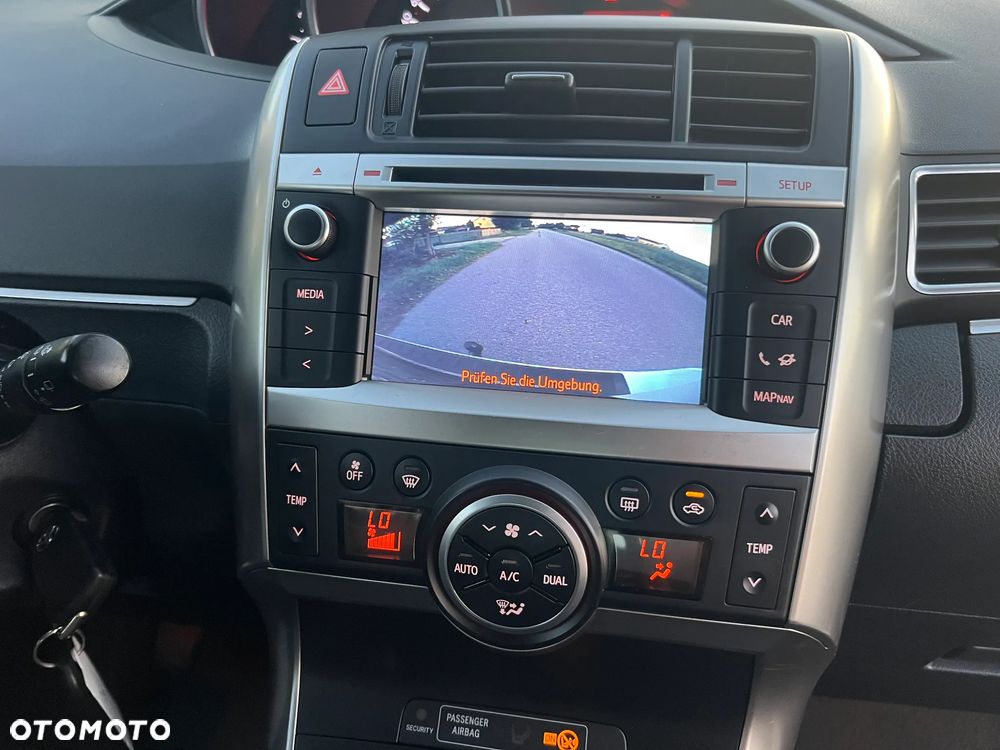 Toyota Verso 2.0 D-4D Premium - 16