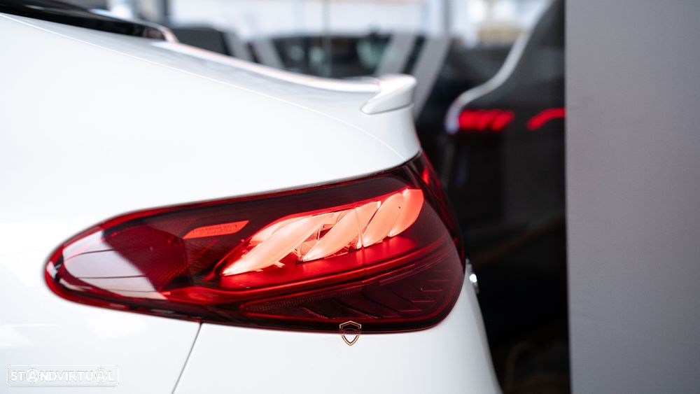 Mercedes-Benz EQE 350+ Edition AMG Line - 12