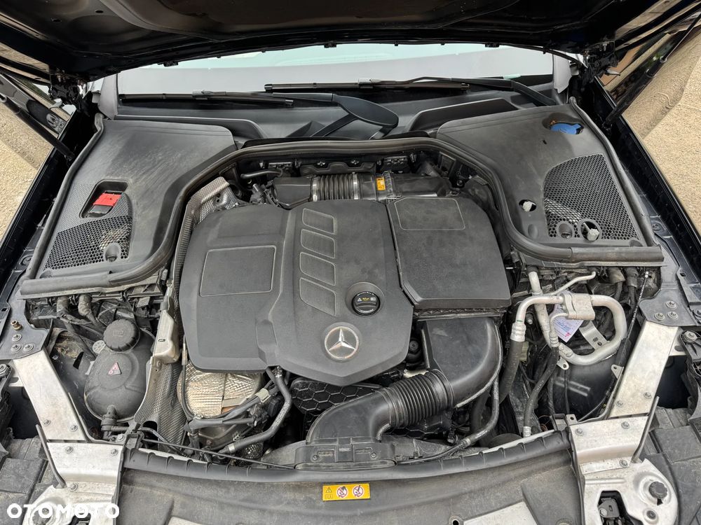 Mercedes-Benz Klasa E 220 d 4-Matic Avantgarde - 24