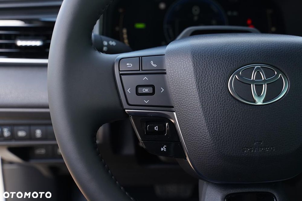 Toyota Camry 2.5 Hybrid Dynamic Force Comfort e-CVT - 17
