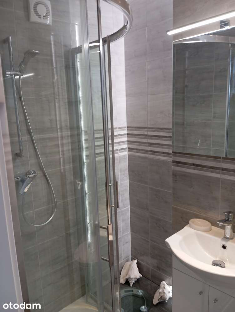2-pokojowe mieszkanie 39 m2 w Centrum przy stacji Metro Świętokrzyska