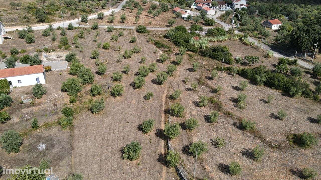 Terreno para construção - Grande imagem: 2/6