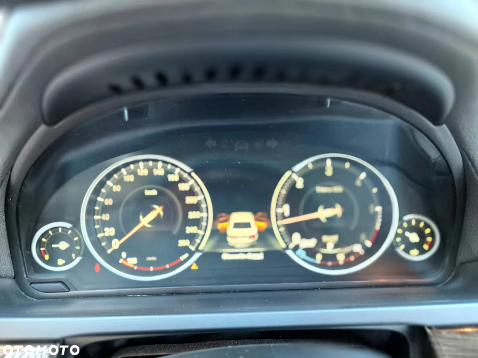 BMW Seria 7 740d xDrive - 25