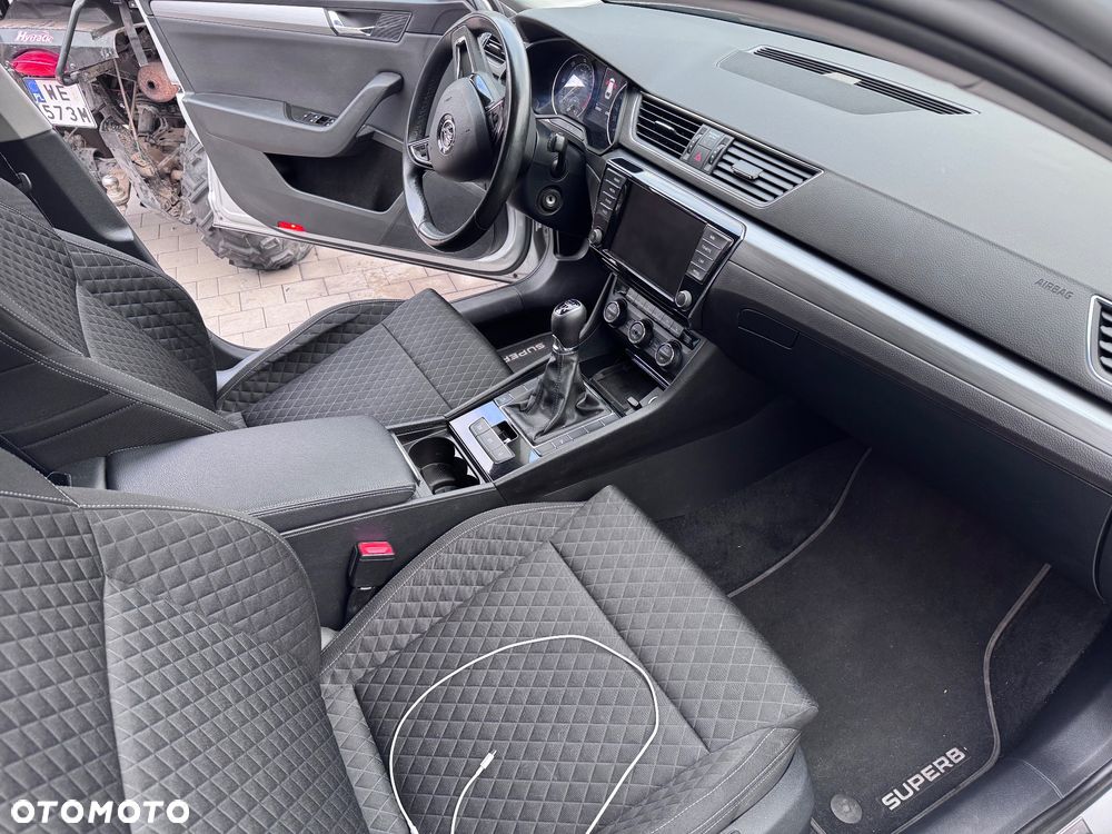 Skoda Superb - 10
