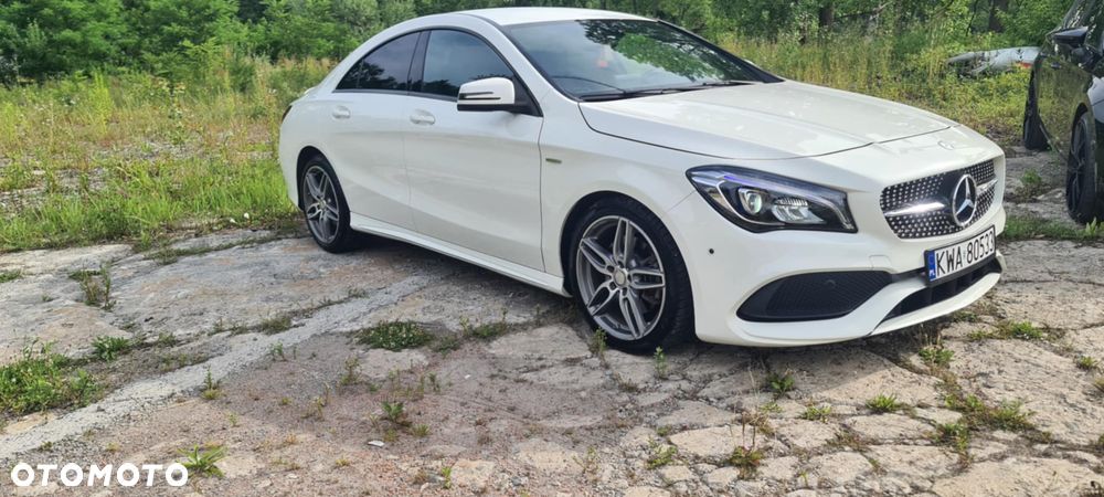 Mercedes-Benz CLA 250 7G-DCT Peak Edition - 4