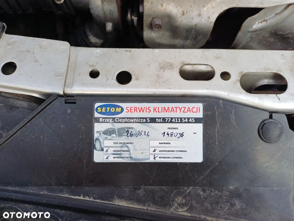Opel Astra 1.6 CDTI Dynamic S&S - 26