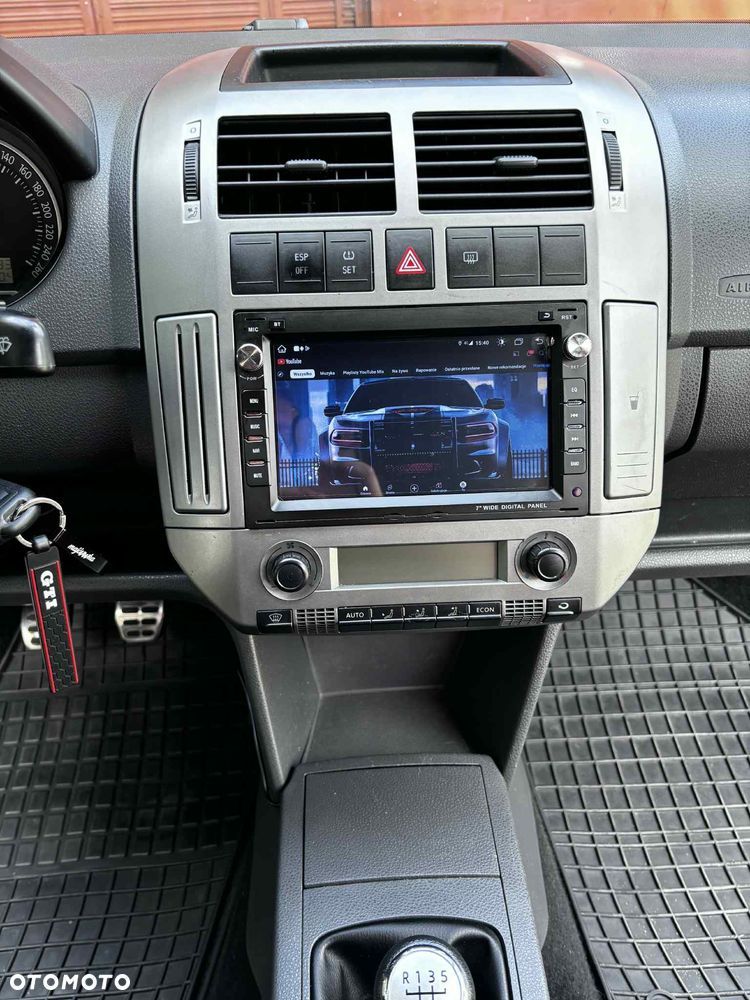 Volkswagen Polo 1.8T GTI - 13