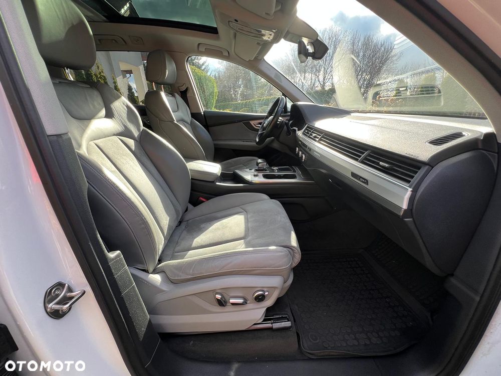 Audi Q7 - 14
