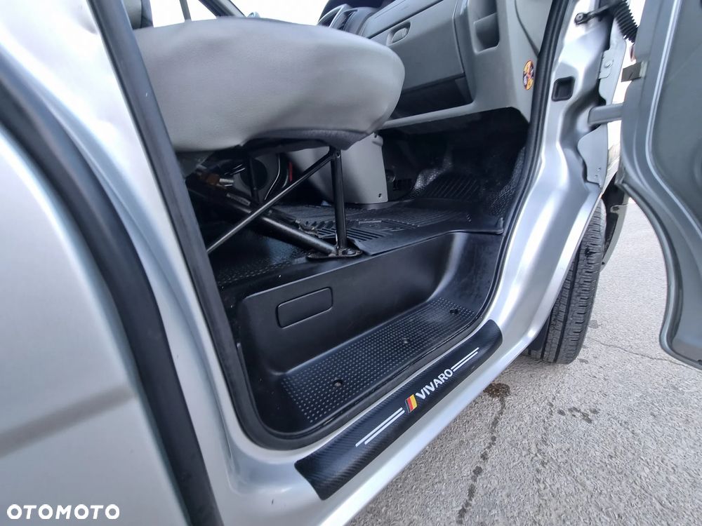 Opel Vivaro L2H1 2.9t - 14