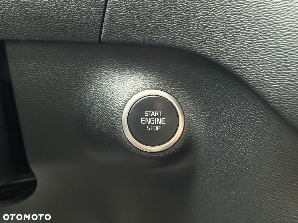 Volvo XC 40 - 28