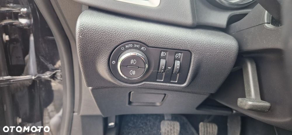 Opel Astra 1.4 Turbo ENERGY - 23