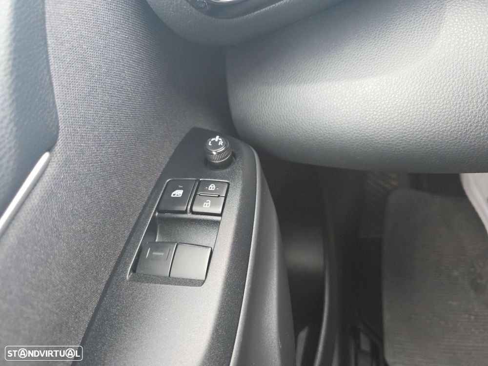 Toyota Yaris 1.0 VVT-i Comfort Plus - 20