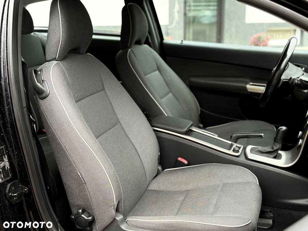 Volvo C30 1.8 Momentum - 22