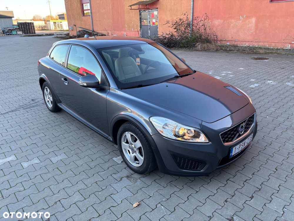 Volvo C30 1.6D DRIVe Momentum - 24
