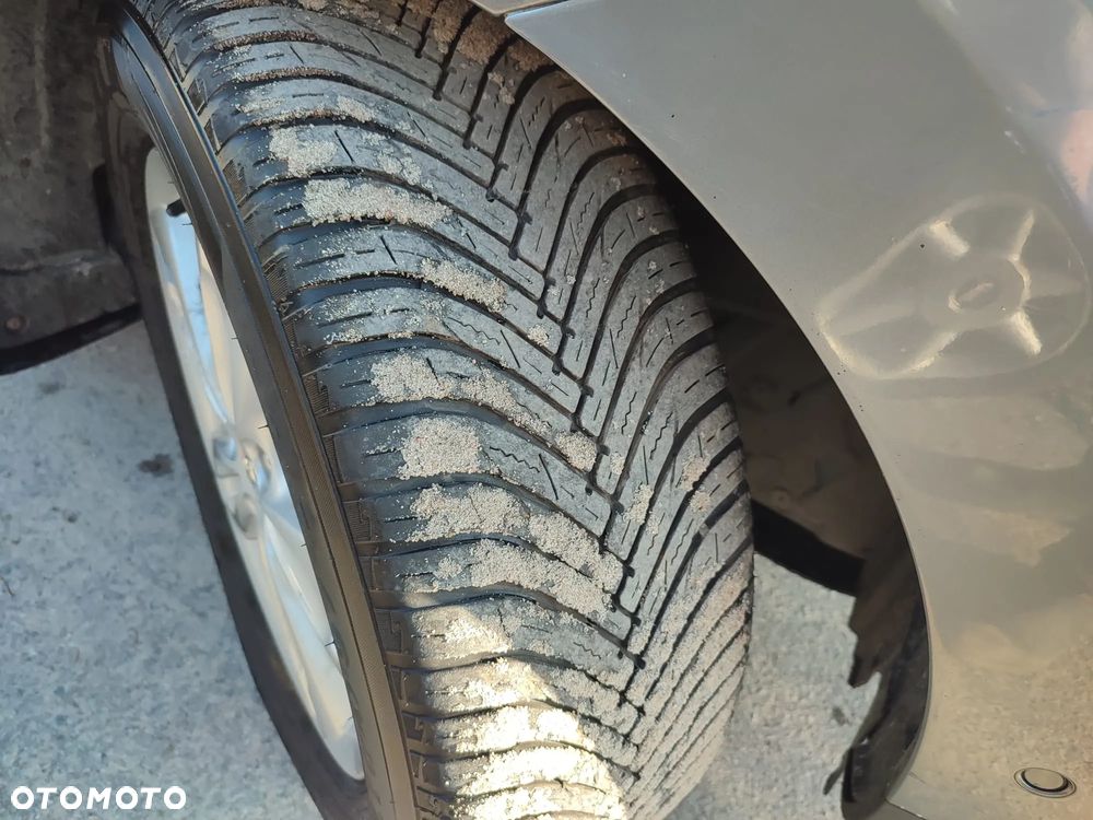 Hyundai ix35 2.0 CRDi 4WD Automatik Premium - 15