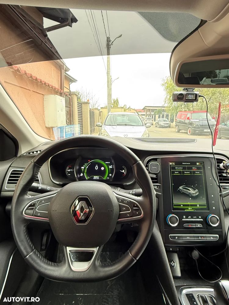 Renault Megane TCE 140 EDC Techno - 9