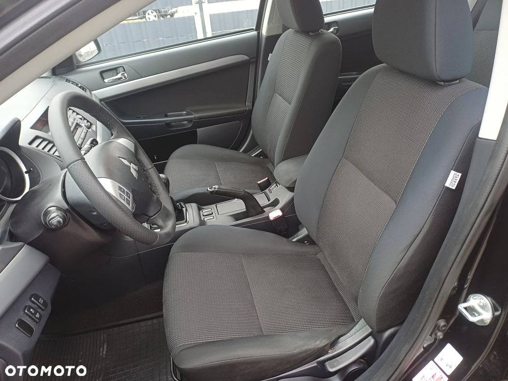 Mitsubishi Lancer 1.6 ClearTec XTRA - 11