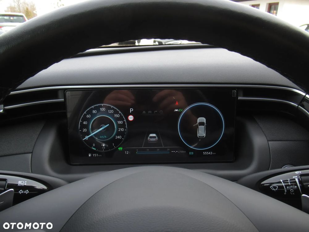 Hyundai Tucson 1.6 T-GDi HEV Executive 2WD - 35