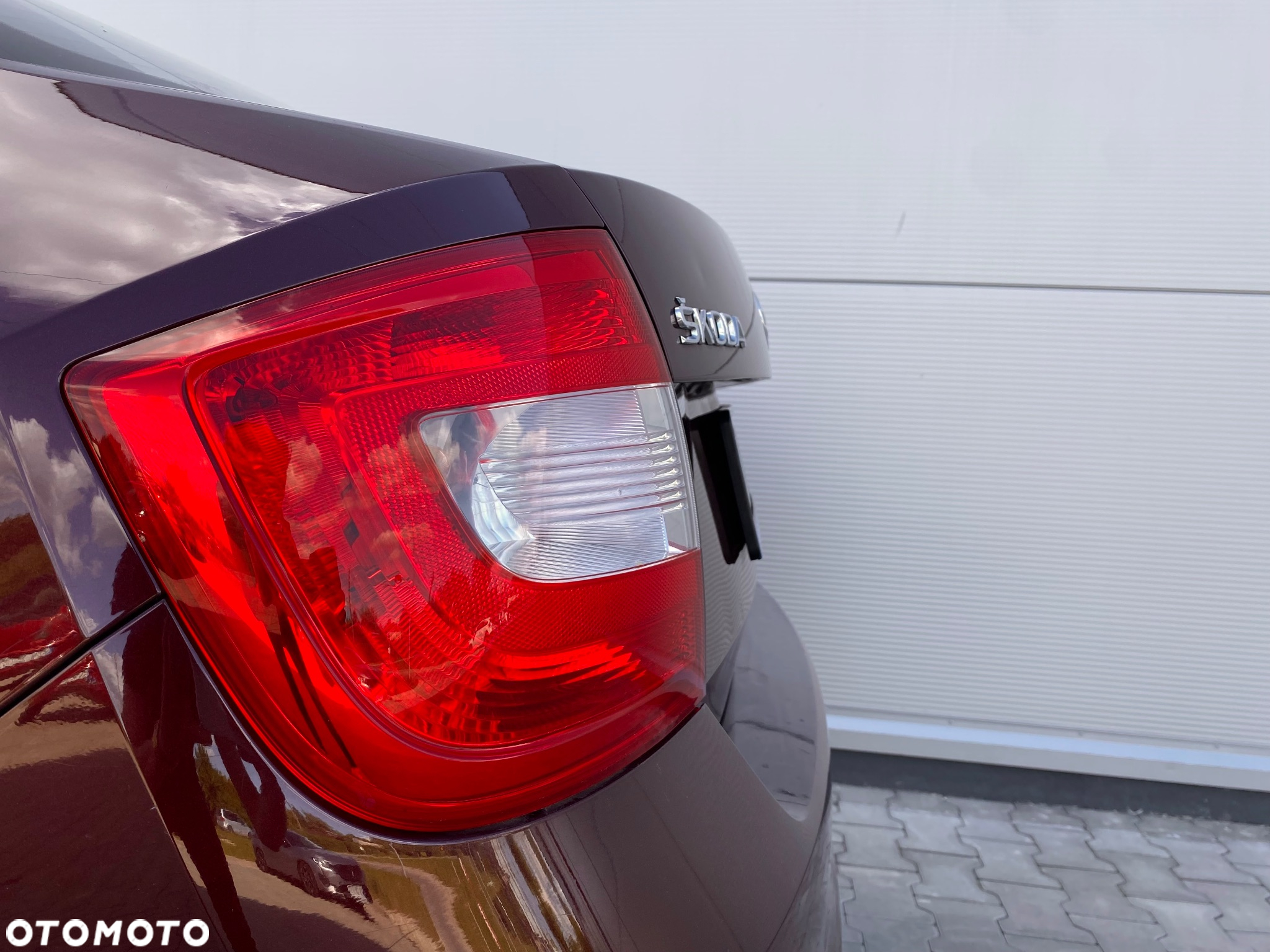 Skoda RAPID 1.2 TSI Ambition - 21