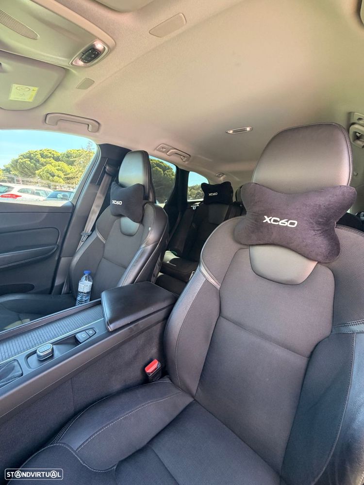 Volvo XC 60 2.0 D4 Momentum Plus Geartronic - 15