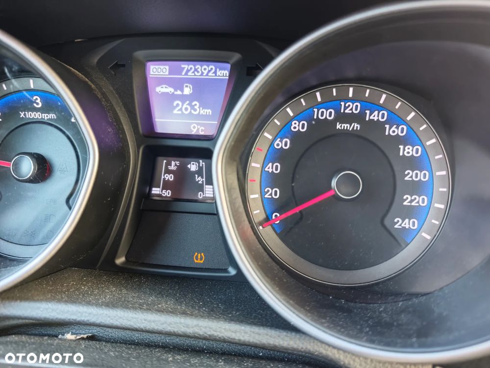 Hyundai i30 1.4 CRDi Classic + - 5