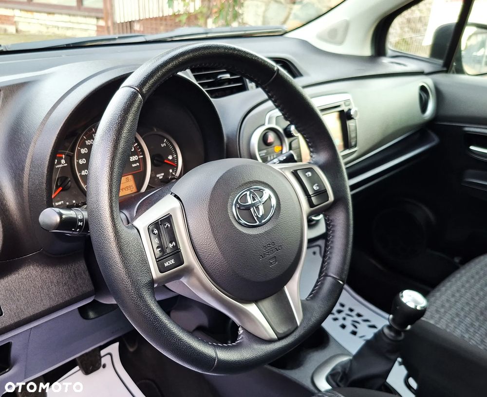 Toyota Yaris 1.33 Luna Start - 24