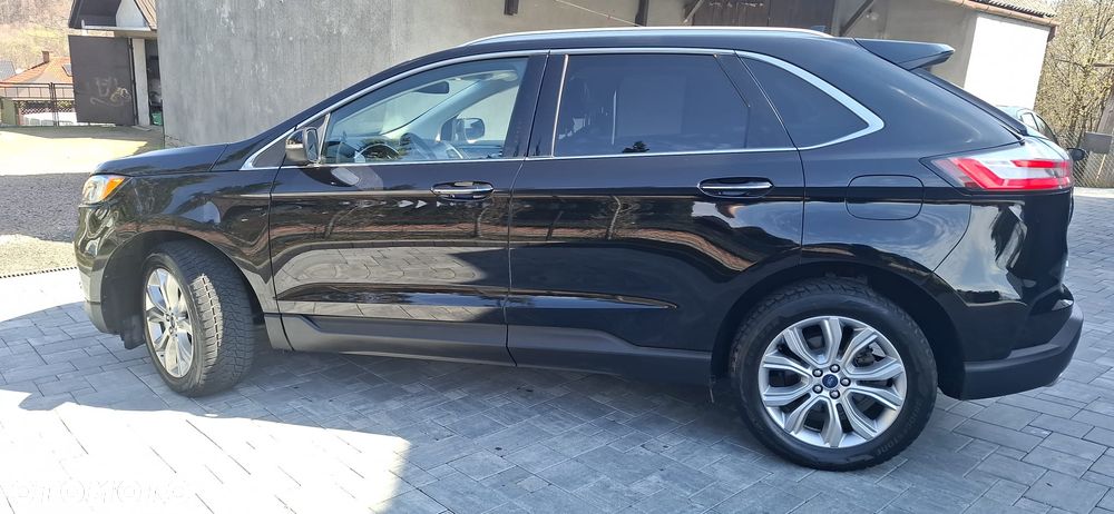 Ford Edge - 13