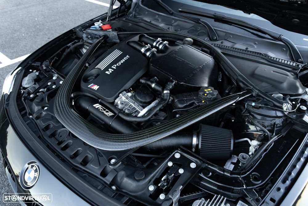 BMW M4 DKG Competition - 42
