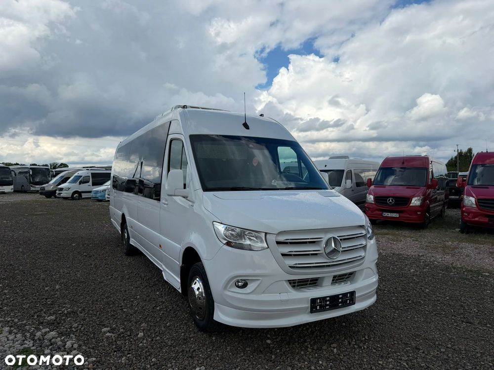 Mercedes-Benz Sprinter 519