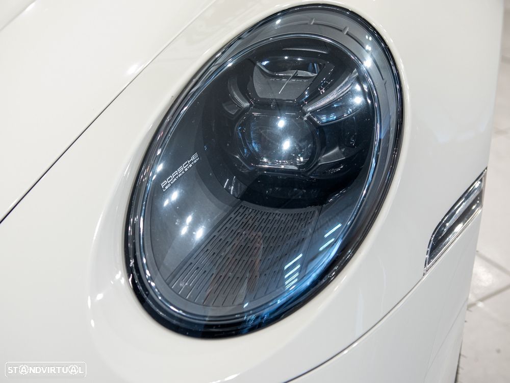 Porsche 911 (992) Turbo S PDK - 8