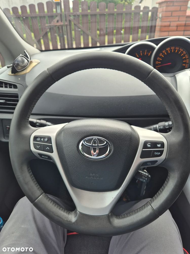 Toyota Verso - 17
